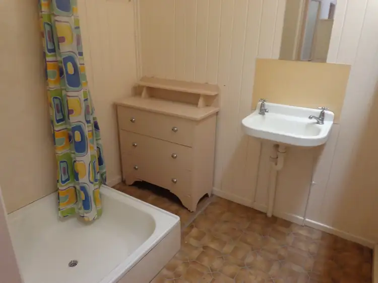 Sixth view of Homely flat listing, 12 March Lane, Maryborough QLD 4650
