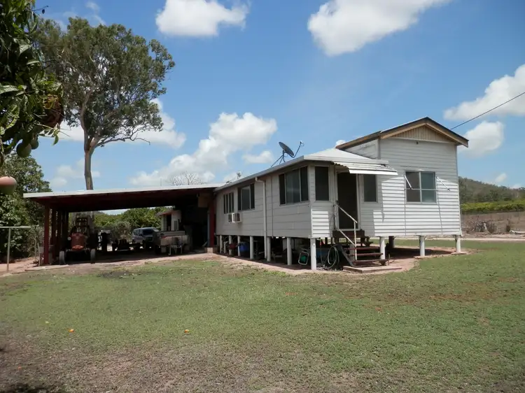 23 Lena Road, Mount Kelly QLD 4807