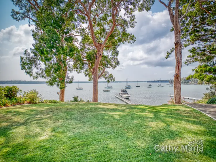 18 Montrose Street, Mannering Park NSW 2259