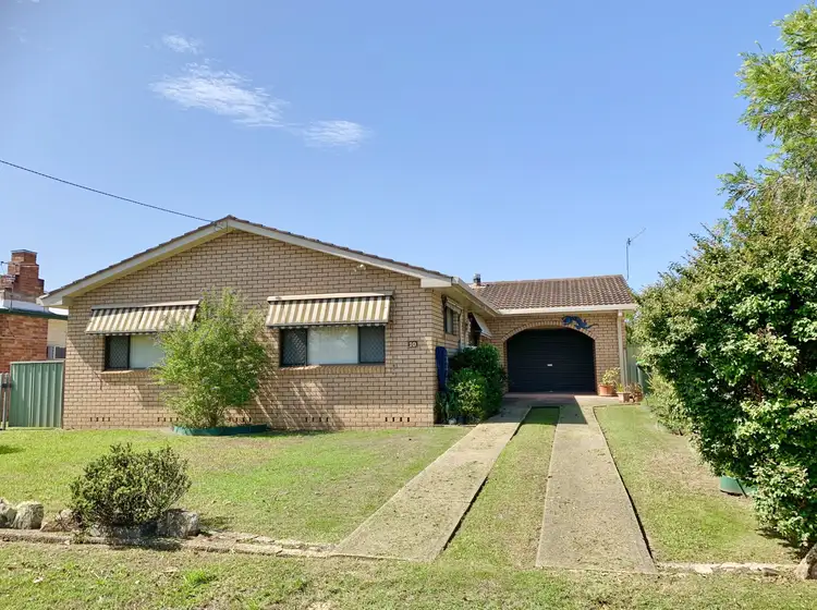 10 George  Street, Bowraville NSW 2449
