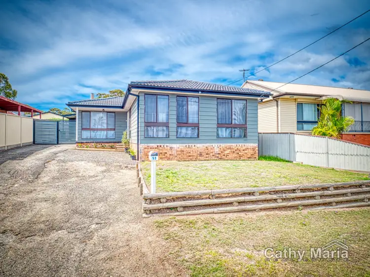 53 Campbell Parade, Mannering Park NSW 2259
