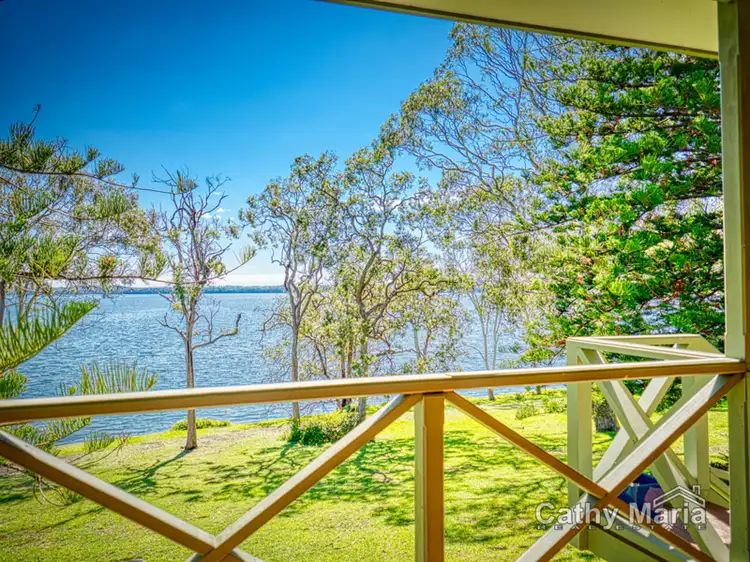 7 Omaru Place, Summerland Point NSW 2259