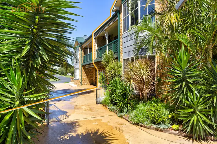 Second view of Homely townhouse listing, 2/5 Boundary Street, Macksville NSW 2447