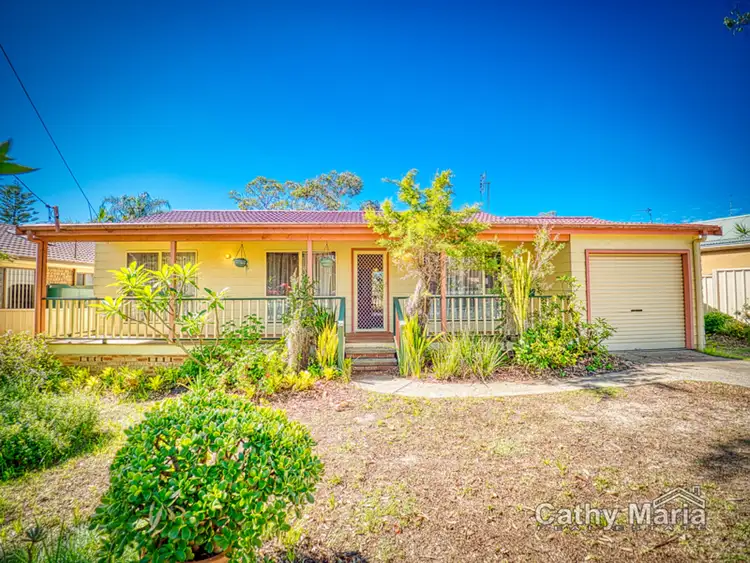 22 Yeramba Road, Summerland Point NSW 2259