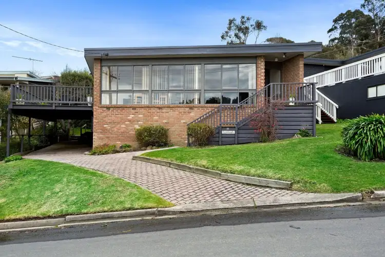 15 Clissold  Street, Lorne VIC 3232