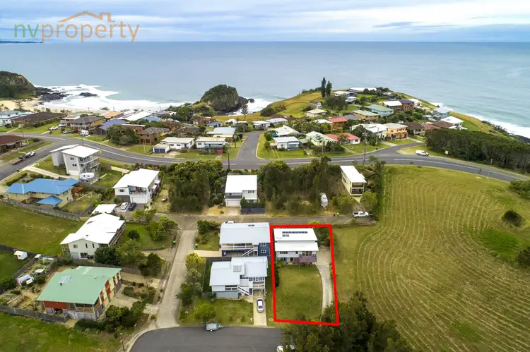 28 Mcleod  Drive, Scotts Head NSW 2447