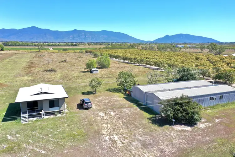 52 Bartlett Road, Horseshoe Lagoon QLD 4809