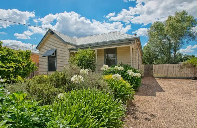 34 Labilliere  Street, Bacchus Marsh VIC 3340