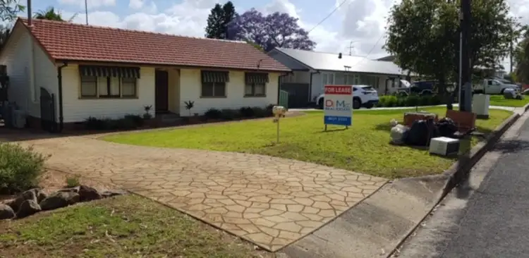 23 MACQUARIEDALE Avenue, Appin NSW 2560