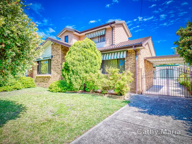87 Cams Boulevard, Summerland Point NSW 2259