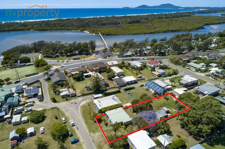 3 First Avenue, Stuarts Point NSW 2441