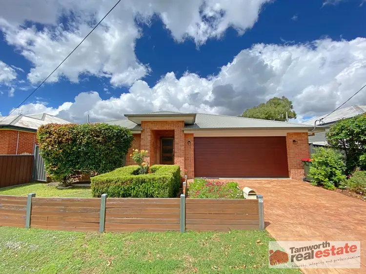 27 Lydia Street, South Tamworth NSW 2340
