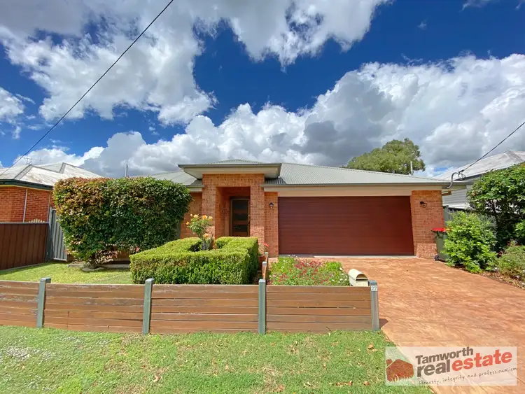 27 Lydia Street