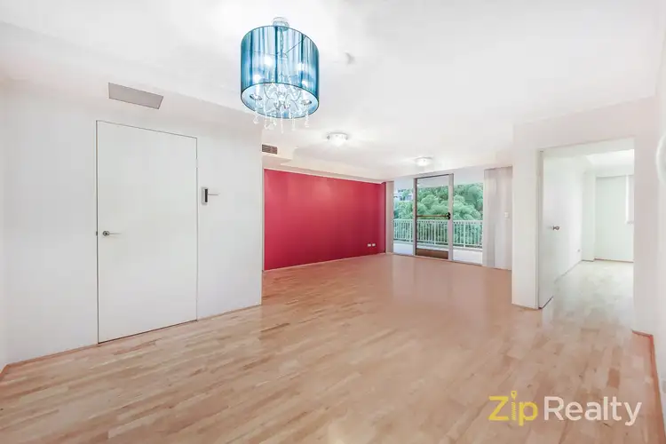 711/83-93 Dalmeny  Avenue