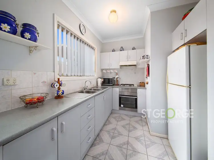Third view of Homely villa listing, 2/19 Queensbury Road, Penshurst NSW 2222