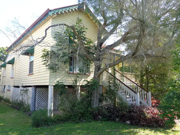 92 Tooley  Street, Maryborough QLD 4650