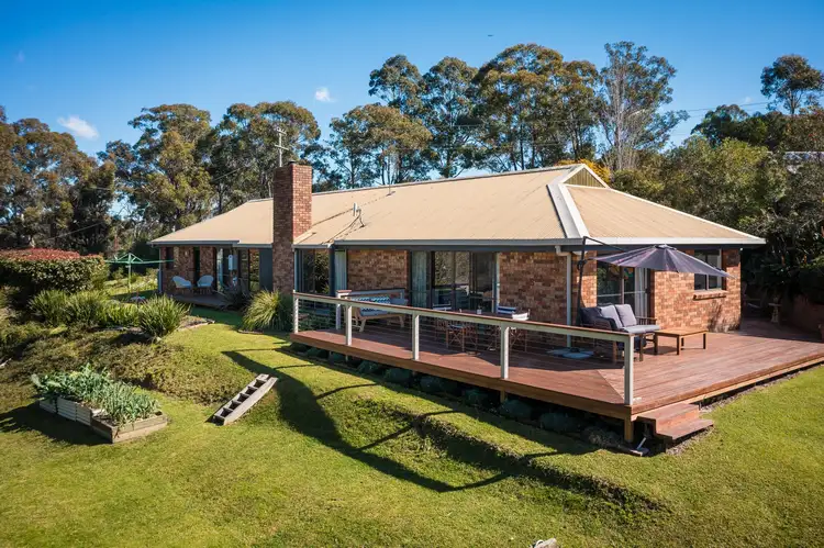 30 Thompson Drive, Tathra NSW 2550
