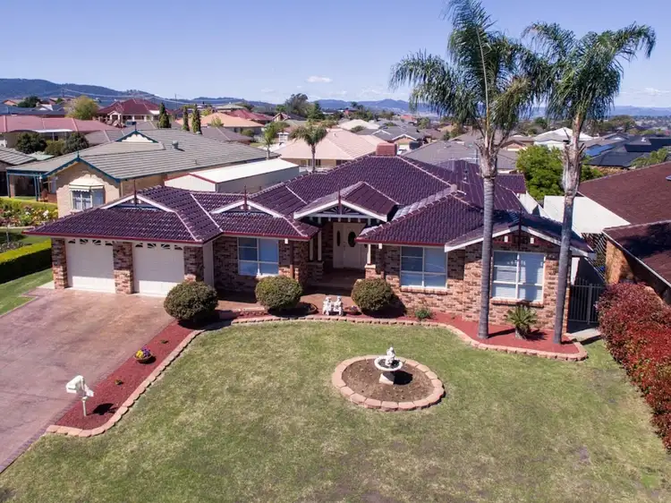 Second view of Homely house listing, 6 Mulwala Close, Hillvue NSW 2340