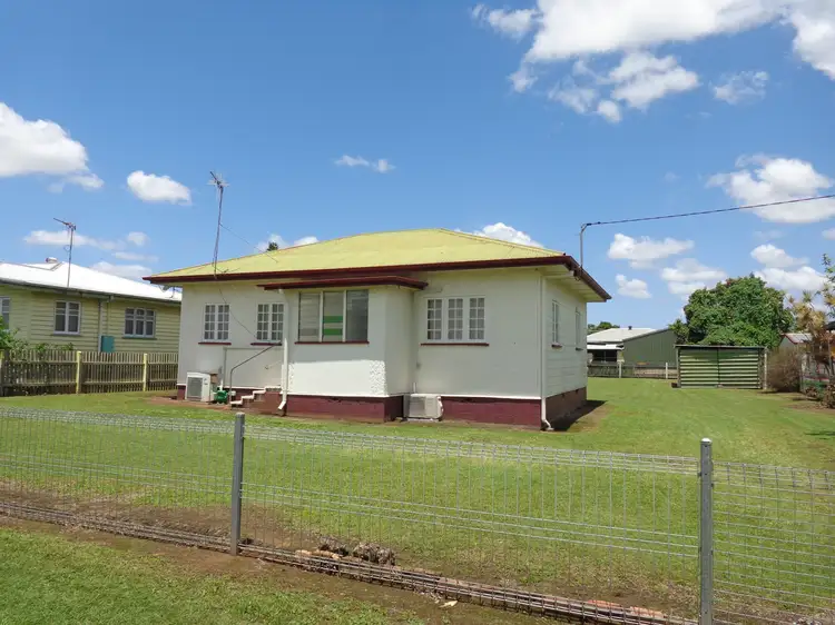233 Cheapside  Street, Maryborough QLD 4650