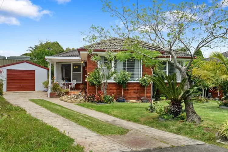 11 Sirius Place, Riverwood NSW 2210