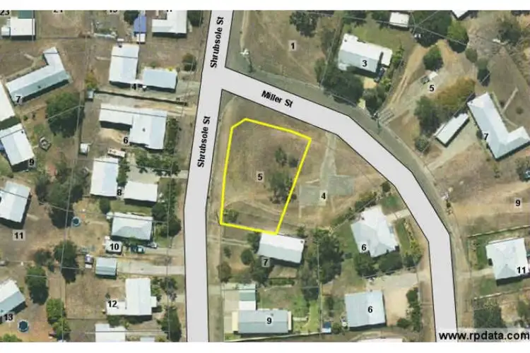 5 Shrubsole  Street, Collinsville QLD 4804