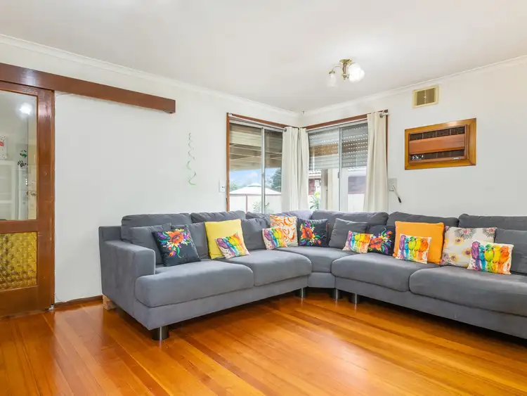 Second view of Homely unit listing, 4 Redstart Street, Doveton VIC 3177