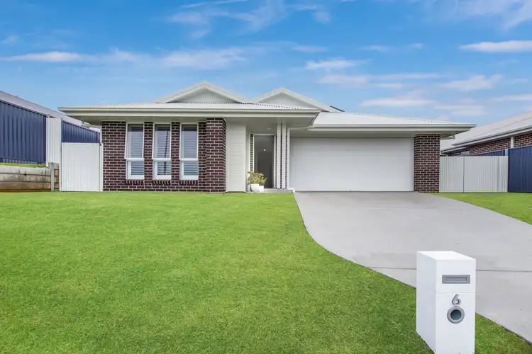 Second view of Homely house listing, 6 Wilang Close, Macksville NSW 2447
