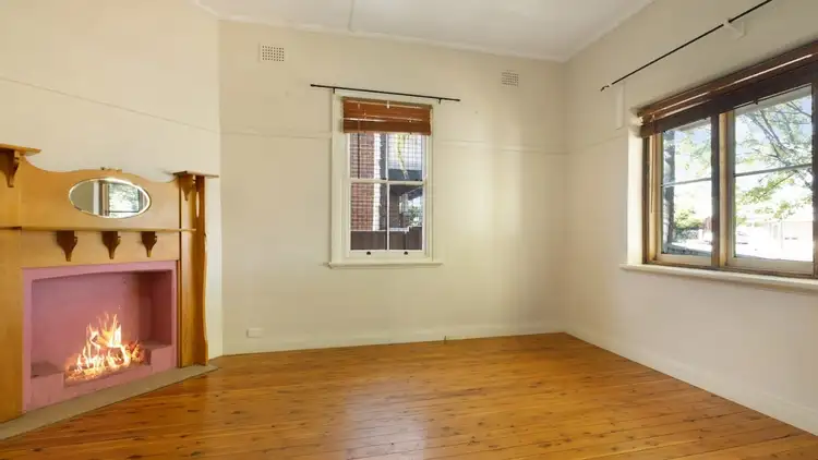 Fifth view of Homely house listing, 72 Crown Street, West Tamworth NSW 2340