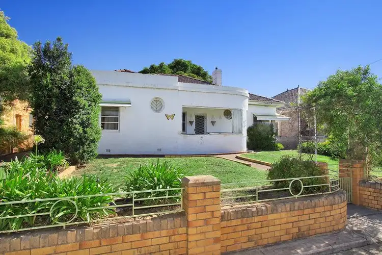 113 Crown Street, West Tamworth NSW 2340
