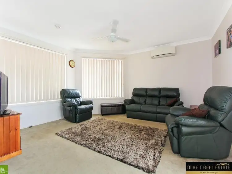 Second view of Homely house listing, 1/11 William Street, Shellharbour NSW 2529