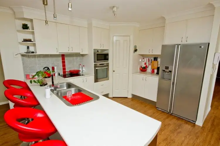 30 Montserrat Crescent, Caloundra West QLD 4551