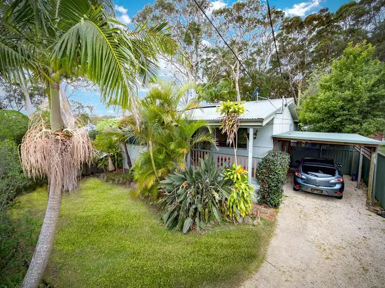 57 Trevally Avenue, Chain Valley Bay NSW 2259