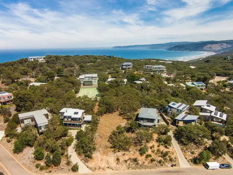 37 She Oak  Crescent, Fairhaven VIC 3231