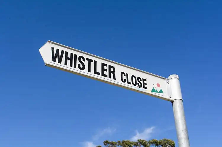 18 Whistler  Close, Mirador NSW 2548