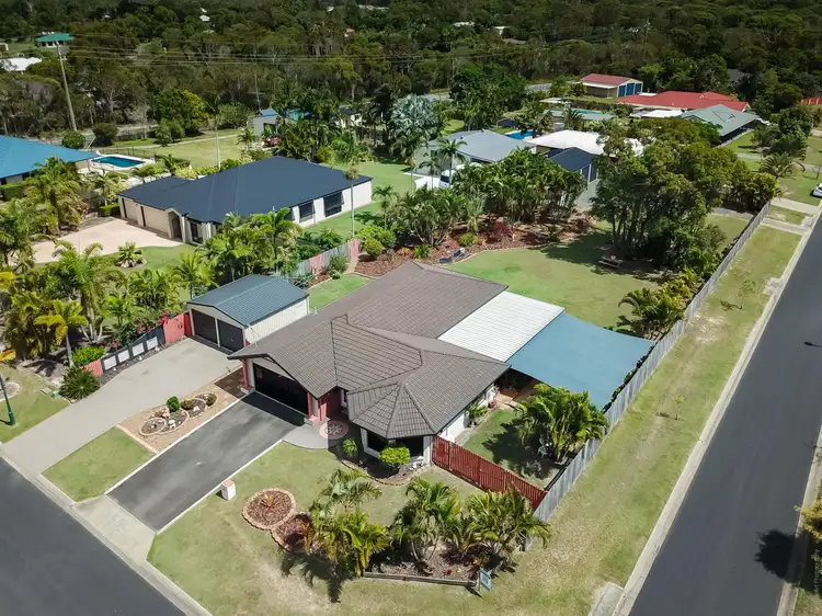 1 Glen Eagles  Close, Wondunna QLD 4655