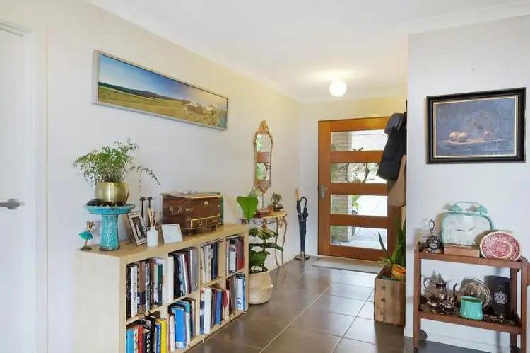 Fourth view of Homely house listing, 10 Oriole Court, Mirador NSW 2548