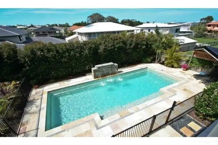 9 ST CLAIR Court, Redland Bay QLD 4165