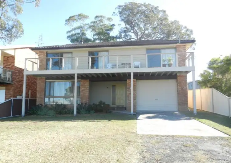 27 Noamunga Crescent, Gwandalan NSW 2259
