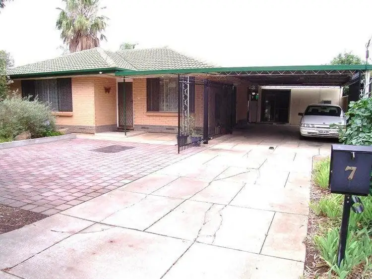7 Harvey Drive, Salisbury East SA 5109