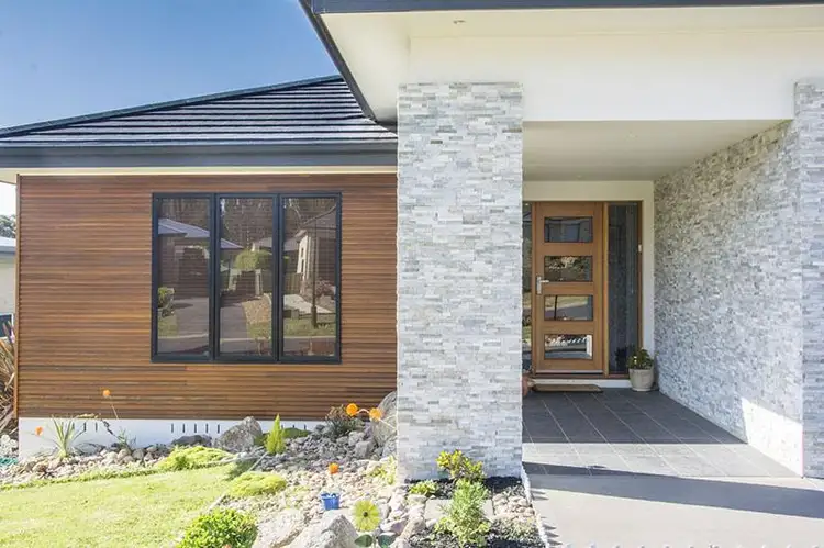 Second view of Homely house listing, 5 The Crest, Mirador NSW 2548