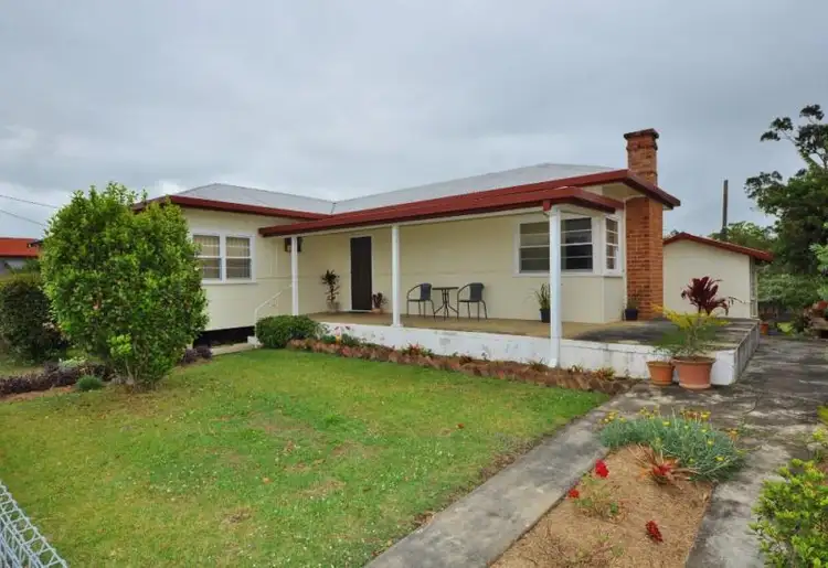 14 East Street, Macksville NSW 2447