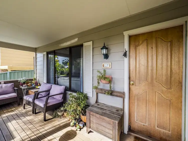 Seventh view of Homely house listing, 17 Campbell Parade, Mannering Park NSW 2259