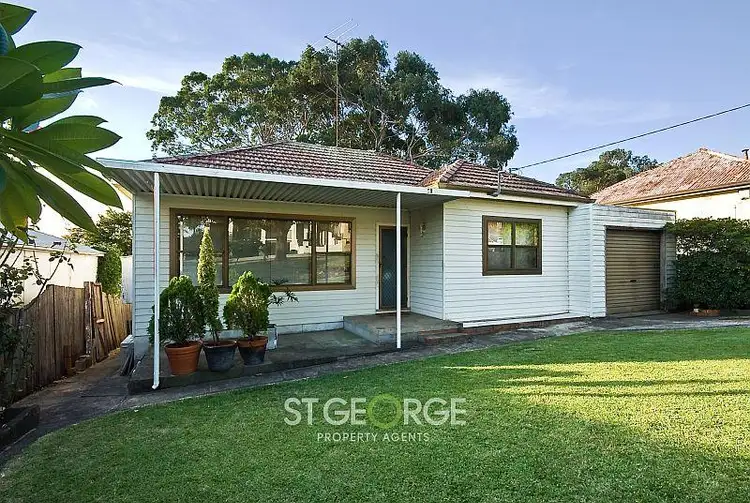 Third view of Homely house listing, 29 Mavis Avenue, Peakhurst NSW 2210