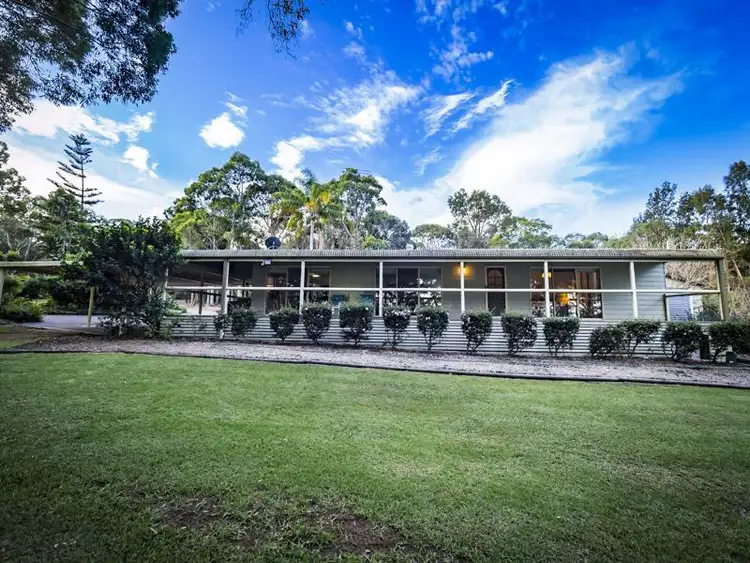 255 Cams  Boulevard, Summerland Point NSW 2259