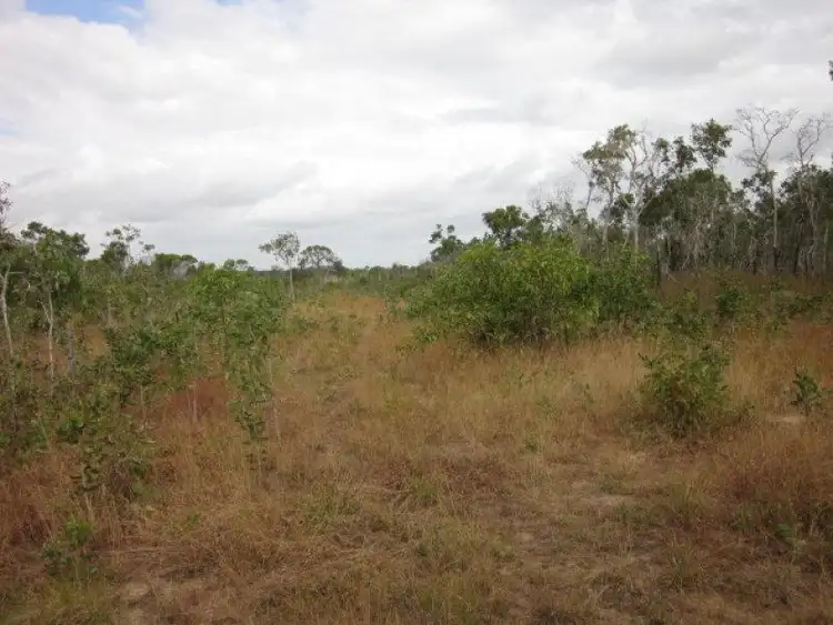 1 Jochheim Road, Bowen QLD 4805