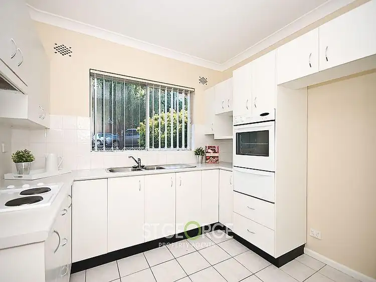 Fourth view of Homely apartment listing, 2/10 Arcadia Street, Penshurst NSW 2222