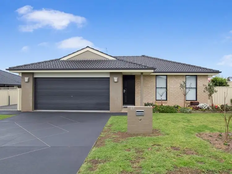 Main view of Homely house listing, 27 Rosella Avenue, Tamworth NSW 2340