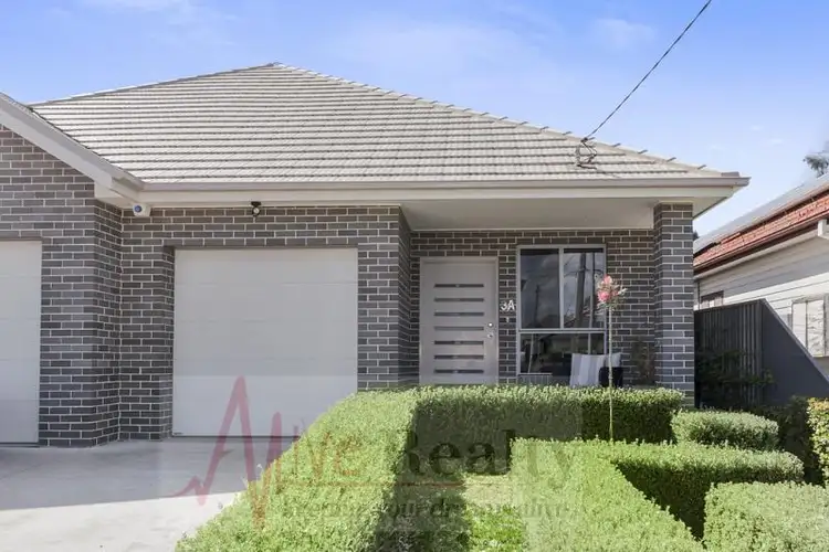 3a Laundess  Avenue, Panania NSW 2213