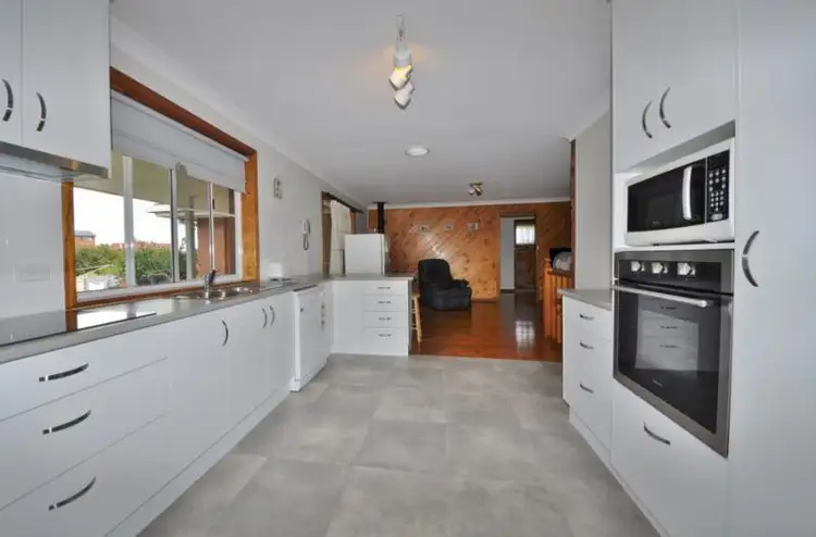 Third view of Homely house listing, 15 Glenmore Crescent, Macksville NSW 2447