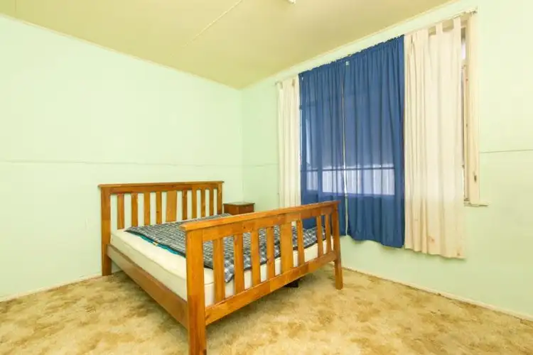 Fifth view of Homely house listing, 86 Eighth  Street, Mildura VIC 3500